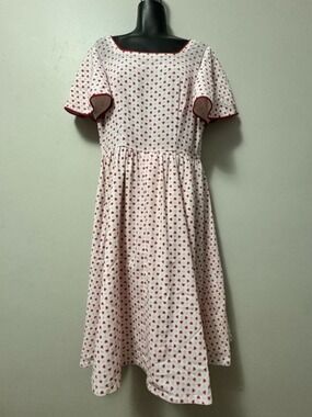 Vintage Custom Made White Dress with Red Heart Pattern Small